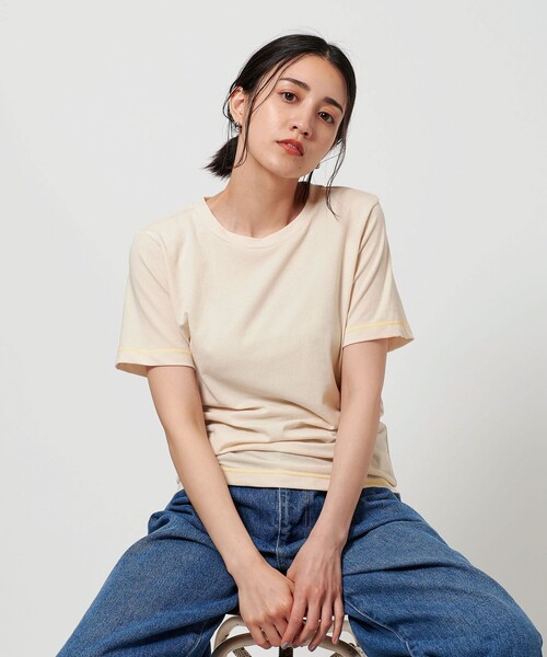BEAUTY&YOUTH UNITED ARROWS（ビューティーアンドユースユナイテッドアローズ）の「ステッチ コンパクト Tシャツ（Tシャツ/カットソー・レディース・オリーブ/オフホワイト/モカ・FREE）」の2枚目の写真