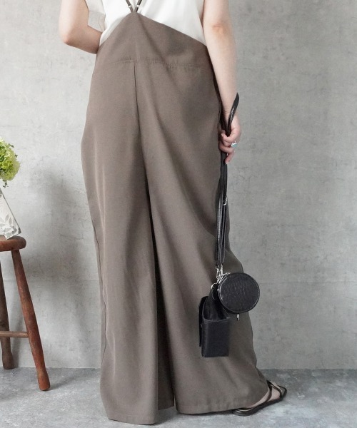 SELECT LEVERY(セレクトリベリー)の「キャミサロペットパンツ 楽ちん オールインワン(サロペット/オーバーオール・レディース・ブラック/モカ/ベージュ・X-LARGE/LARGE/MEDIUM/SMALL)」の17枚目の写真