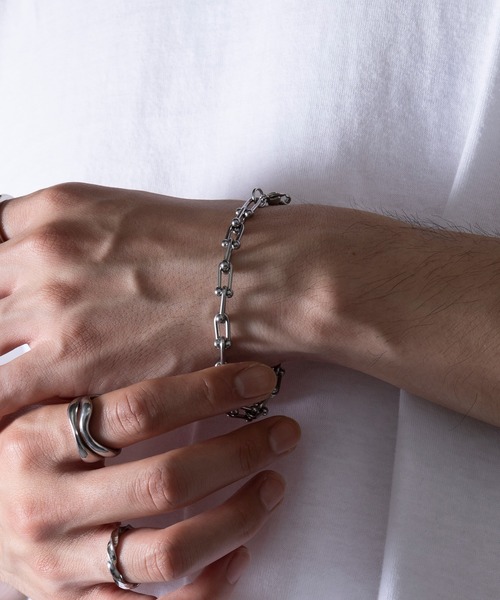 MAISON CLUB（メゾンクラブ）の「【MAISON CLUB】選べるバリエーション メタルブレスレット KNF-TP（ブレスレット・メンズ・シルバー系その他5/シルバー系その他4/シルバー系その他3/シルバー系1/シルバー系その他/シルバー系その他7/シルバー系その他6・FREE）」の9枚目の写真