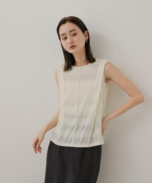 SENSE OF PLACE by URBAN RESEARCH(センスオブプレイスバイアーバンリサーチ)の「シャーリングパイピングカットトップ(Tシャツ/カットソー・レディース・ベージュ/アイボリー/ライトベージュ/チャコールグレー/ブラック・ONE)」の8枚目の写真