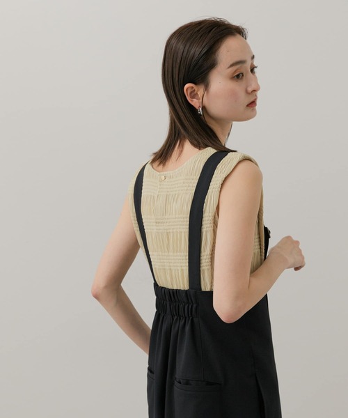 SENSE OF PLACE by URBAN RESEARCH（センスオブプレイスバイアーバンリサーチ）の「シャーリングパイピングカットトップ（Tシャツ/カットソー・レディース・ベージュ/アイボリー/ライトベージュ/チャコールグレー/ブラック・ONE）」の9枚目の写真