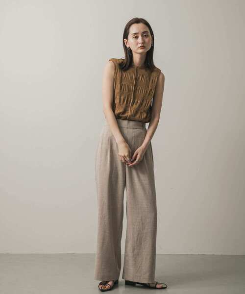 SENSE OF PLACE by URBAN RESEARCH（センスオブプレイスバイアーバンリサーチ）の「シャーリングパイピングカットトップ（Tシャツ/カットソー・レディース・ベージュ/アイボリー/ライトベージュ/チャコールグレー/ブラック・ONE）」の17枚目の写真