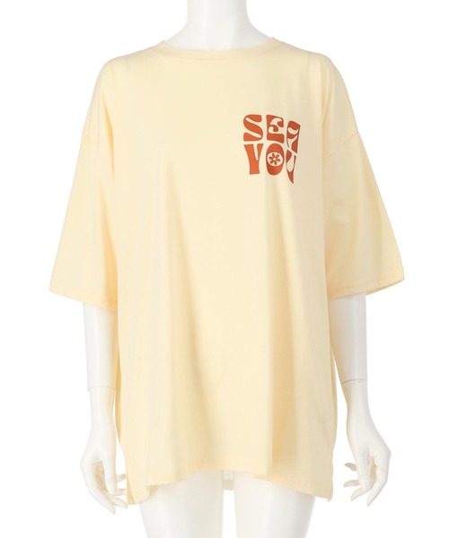 anap mimpi（アナップミンピ）の「ヴィンテージ風フラワープリントビッグTシャツ（Tシャツ/カットソー・レディース・キナリ/ダークグレー・FREE）」の6枚目の写真