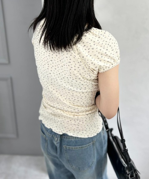 mebole(メボレ)の「pure floral T-shirt(Tシャツ/カットソー・レディース・アイボリー・FREE)」の12枚目の写真