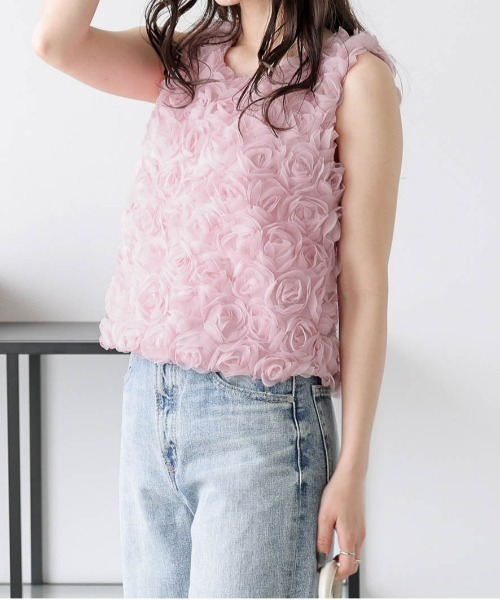 AMELY(エミリー)の「フラワージャガードノースリーブトップス(Tシャツ/カットソー・レディース・ホワイト/アイボリー/ピンク・フリー)」の15枚目の写真