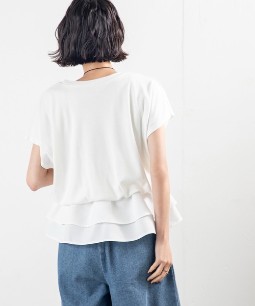 MILLION CARATS（ミリオンカラッツ）の「【接触冷感・UVカット】ふんわり感と光沢が映える、上品な甘さをプラスする異素材切り替えトップス（シャツ/ブラウス・レディース・ブラック/オフホワイト・FREE）」の12枚目の写真