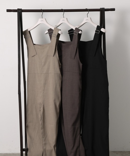 COLONY 2139（コロニートゥーワンスリーナイン）の「リネンライクサロペット（サロペット/オーバーオール・レディース・ベージュ/ブラック/チャコールグレー・SMALL/MEDIUM）」の9枚目の写真