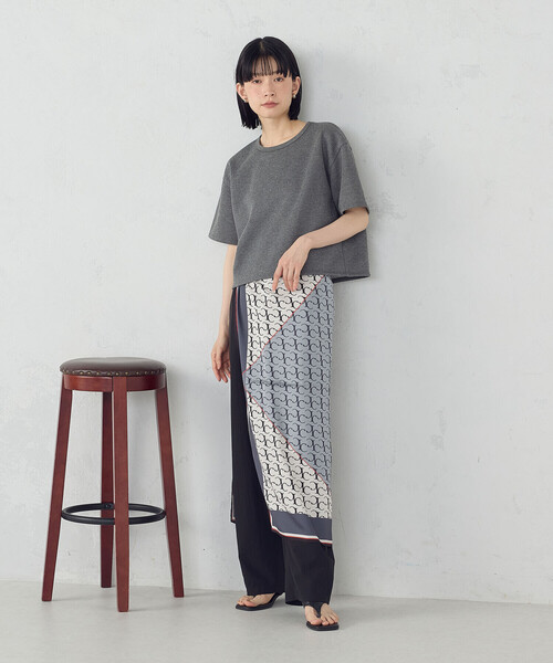 COMME CA ISM（コムサイズム）の「モノグラムスカーフ（ストール/ショール・レディース・ブラック/ブラウン・FREE）」の2枚目の写真