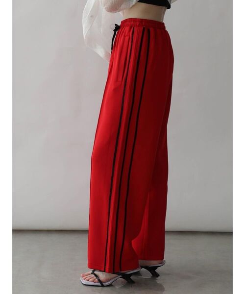 :ETHROF(イーサオブ)の「LINE JERSEY TRACK PANTS(その他パンツ・レディース・レッド/ブラック/ブルー・FREE)」の6枚目の写真