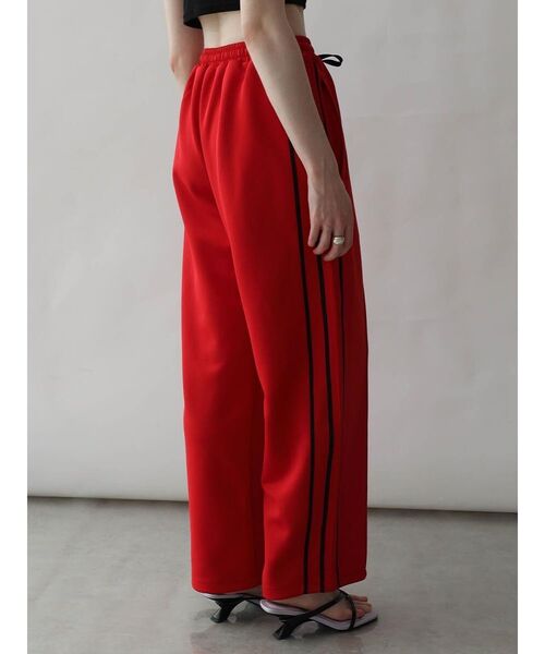 :ETHROF(イーサオブ)の「LINE JERSEY TRACK PANTS(その他パンツ・レディース・レッド/ブラック/ブルー・FREE)」の8枚目の写真