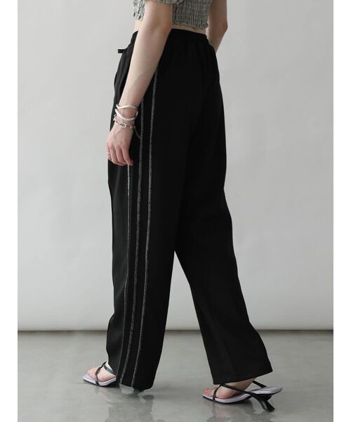 :ETHROF(イーサオブ)の「LINE JERSEY TRACK PANTS(その他パンツ・レディース・レッド/ブラック/ブルー・FREE)」の12枚目の写真