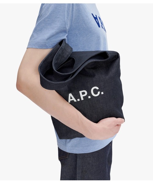 A.P.C.(アーペーセー)の「TOTE NINON SMALL(トートバッグ・レディース・インディゴブルー・ONESIZE)」の5枚目の写真