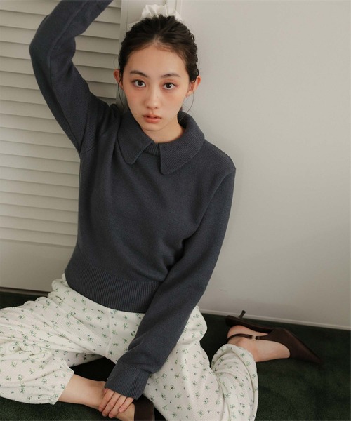 miette(ミエット)の「襟付きショートニット(ニット/セーター・レディース・グレー/アイボリー/イエロー/ピンク/グリーン/レッド/チャコール・FREE)」の3枚目の写真