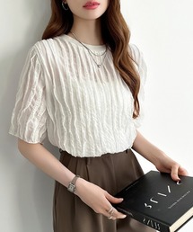ウェーブフリルで華やかに フリルトップス シアートップス フリルTシャツ 半袖 フリル カットソー 夏服