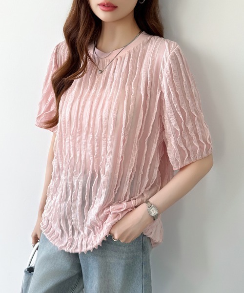 COCOMOMO(ココモモ)の「ウェーブフリルで華やかに フリルトップス シアートップス フリルTシャツ 半袖 フリル カットソー 夏服(Tシャツ/カットソー・レディース・ホワイト/ライトグレー/ピンク/ベージュ/ブルー/ブラック・S/M/L)」の6枚目の写真