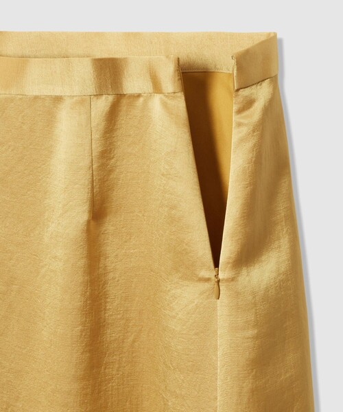 LOULOU WILLOUGHBY(ルルウィルビー)の「【LOULOU WILLOUGHBY】トリアセサテンティアードスカート(スカート・レディース・アイボリー/マスタード/ブラック・2/1)」の20枚目の写真