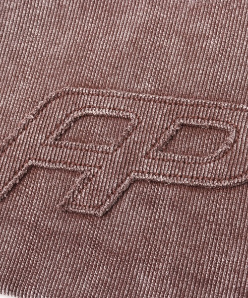 atmos pink（アトモスピンク）の「atmos pink Pigment Logo Beanie / アトモス ピンク ピグメント ロゴ ビーニー（ニットキャップ/ビーニー・レディース・チャコール/ブラウン・FREE）」の8枚目の写真