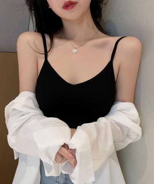 ReRe(リリ)の「リブキャミソール(カップ付き)(キャミソール・レディース・テラコッタ/グリーン/ダークベージュ/スモークピンク/ブラック/ブラウン/ホワイト/ベージュ・FREE)」の2枚目の写真