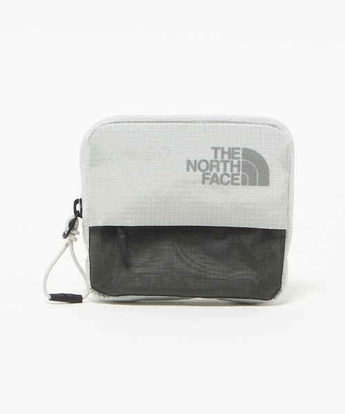 THE NORTH FACE(ザノースフェイス)の「<THE NORTH FACE>ヘイジー ワレット(財布・メンズ・ライトグレー/ダークグレー/ベージュ・FREE)」の1枚目の写真