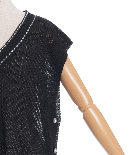 axes femme（アクシーズファム）の「連ボタンステッチニットベスト（ニット/セーター・レディース・ブラック/キナリ/モカ・FREE）」の13枚目の写真