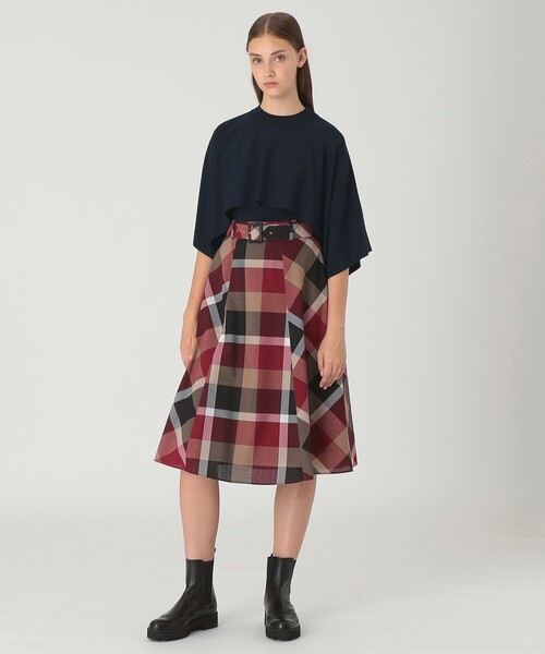 BLUE LABEL CRESTBRIDGE(ブルーレーベルクレストブリッジ)の「ドライレーヨンストレッチケープ付きニット(ニット/セーター・レディース・レッド系その他/ダークネイビー/ブルー系その他2・38)」の13枚目の写真