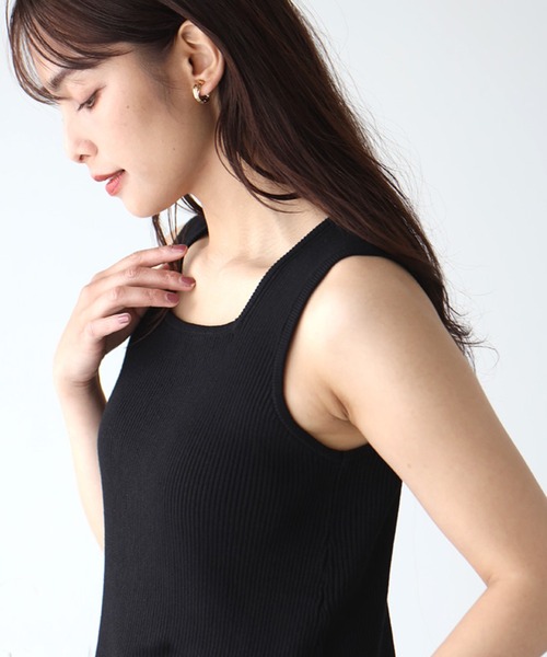Ehre style(エーレスタイル)の「2way使用!魔法の伸びるインナー(キャミソール・レディース・ブラック/グレイッシュベージュ/ホワイト・FREE)」の12枚目の写真