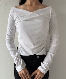 Geeong（ジーオン）の「【ZOZO限定】Vネック シャーリング クロスデザイン カットソー（Tシャツ/カットソー）」