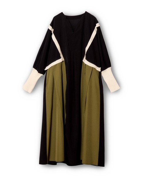 OSMOSIS（オズモーシス）の「ドルマンタックワンピース（ワンピース・レディース・カーキ/ブルーグレー/ブラック・ONE SIZE）」の13枚目の写真