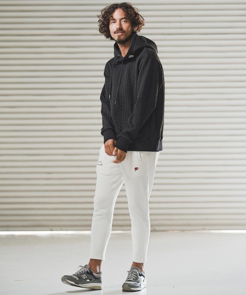 1minute 1second（ワンミニットワンセカンド）の「mpa3957-cable knit hoodie with heart patch パーカー(1M25F060)（パーカー・メンズ・ブラック/トップグレー・M/S/XL/L）」の18枚目の写真