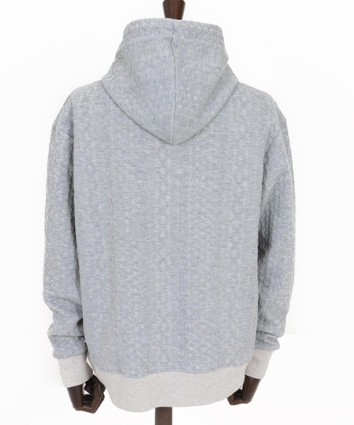 1minute 1second（ワンミニットワンセカンド）の「mpa3957-cable knit hoodie with heart patch パーカー(1M25F060)（パーカー・メンズ・ブラック/トップグレー・M/S/XL/L）」の10枚目の写真