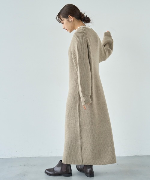 mil(ミル)の「前後2wayハーフジップニットワンピース【585101】(ワンピース・レディース・チャコールグレー/ダークベージュ/モカ・ONESIZE)」の18枚目の写真