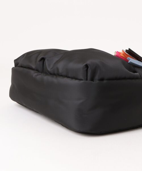 cheek(BAG)(チーク)の「W pocket 3way boston / ボストンバッグ(ボストンバッグ・レディース・グレー/カーキ/ベージュ/ブラック・FREE)」の9枚目の写真