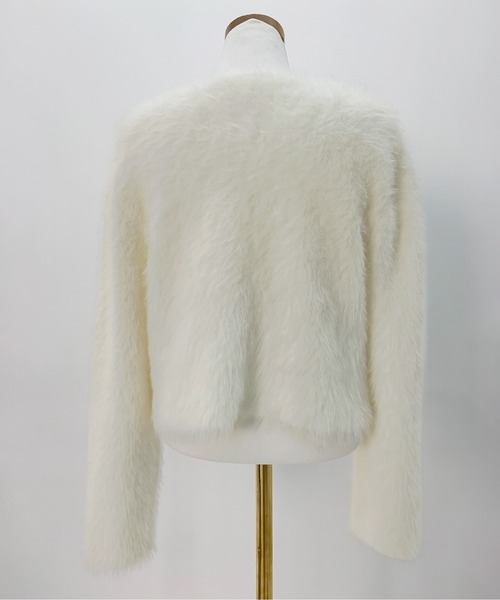 by muni:r（バイ ムニール）の「【着用動画あり・3色展開】ハートボタン ファー ニットカーディガン（カーディガン/ボレロ・レディース・ブラック/ホワイト/ピンク・FREE）」の19枚目の写真