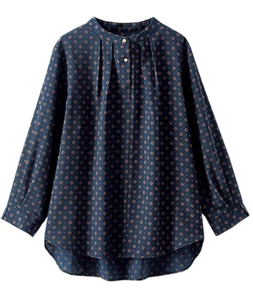BELLUNA PLUS(ベルーナ)の「金ボタン使い華やぎ小紋ブラウス(シャツ/ブラウス・レディース・アイボリー系/ネイビー系/ボルドー・MEDIUM/LARGE/X-LARGE)」の8枚目の写真