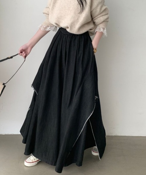 ABITOKYO（アビトーキョー）の「アシメデザインデニムワイドスカパン（デニムパンツ・レディース・ブラック/ブルー・FREE）」の14枚目の写真