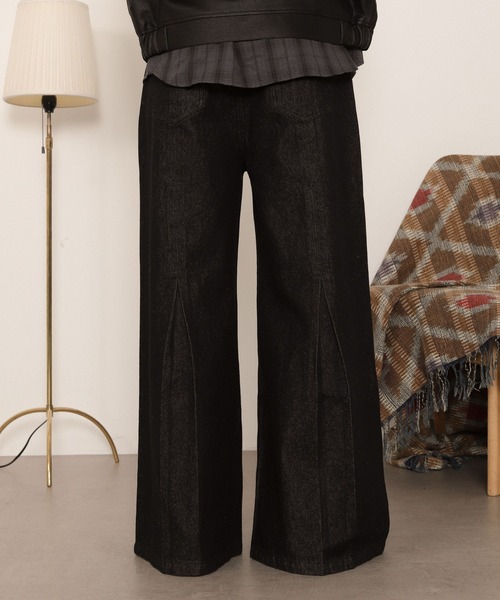 LUCY(ルーシー)の「LUCY/センタータックバギーフレアデニム(デニムパンツ・メンズ・ケミカルウォッシュ/ブラック系2・MEDIUM/LARGE)」の13枚目の写真