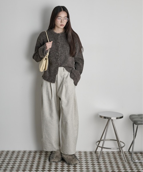 THE YOn(ザヨン)の「ミックスカルゼタックコクーンバレルパンツ(その他パンツ・レディース・オートミール/ブラウン/ブラック・FREE)」の10枚目の写真
