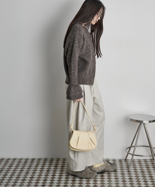 THE YOn(ザヨン)の「ミックスカルゼタックコクーンバレルパンツ(その他パンツ・レディース・オートミール/ブラウン/ブラック・FREE)」の12枚目の写真
