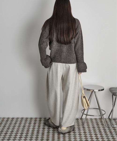 THE YOn(ザヨン)の「ミックスカルゼタックコクーンバレルパンツ(その他パンツ・レディース・オートミール/ブラウン/ブラック・FREE)」の13枚目の写真