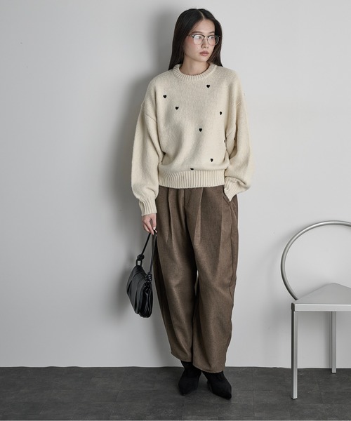 THE YOn(ザヨン)の「ミックスカルゼタックコクーンバレルパンツ(その他パンツ・レディース・オートミール/ブラウン/ブラック・FREE)」の18枚目の写真
