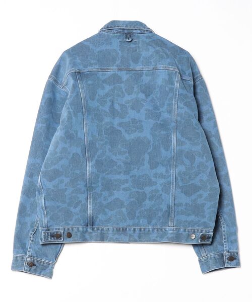 Carhartt WIP(カーハートダブリューアイピー)の「DUCK HELSTON JACKET(ブルゾン・メンズ・カモフラージュ/グレー系カモフラージュ・LARGE/MEDIUM/SMALL)」の3枚目の写真