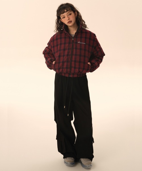 mushwear(マッシュウェア)の「リバーシブルショートダウン(ダウンジャケット/コート・メンズ・ブラック・SMALL/MEDIUM)」の5枚目の写真