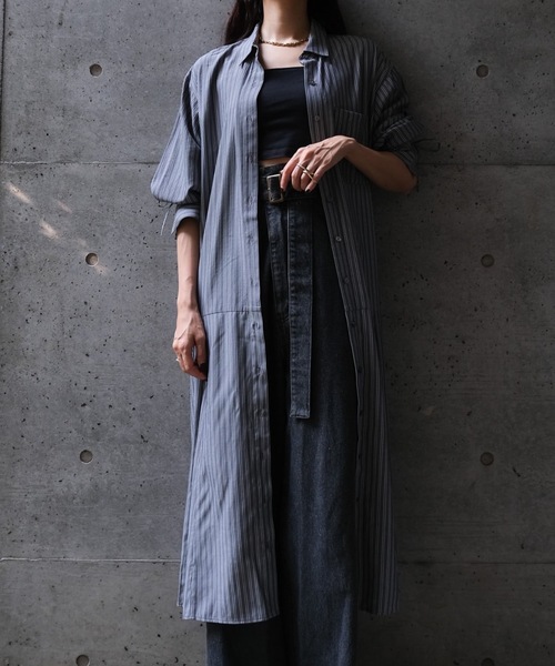 CIEL'AIR（シエルエアー）の「STRIPED SHIRT OP(ｽﾄﾗｲﾌﾟｼｬﾂﾜﾝﾋﾟｰｽ)（シャツワンピース・レディース・ブラック/ブルー・MEDIUM）」の2枚目の写真