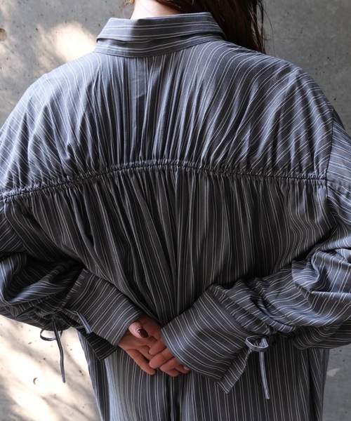 CIEL'AIR（シエルエアー）の「STRIPED SHIRT OP(ｽﾄﾗｲﾌﾟｼｬﾂﾜﾝﾋﾟｰｽ)（シャツワンピース・レディース・ブラック/ブルー・MEDIUM）」の4枚目の写真