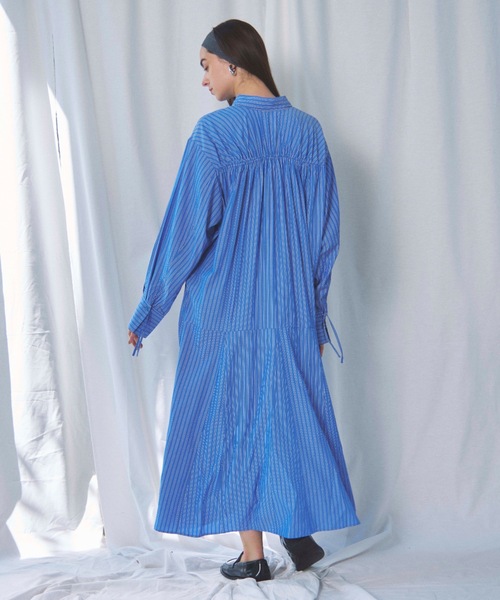 CIEL'AIR（シエルエアー）の「STRIPED SHIRT OP(ｽﾄﾗｲﾌﾟｼｬﾂﾜﾝﾋﾟｰｽ)（シャツワンピース・レディース・ブラック/ブルー・MEDIUM）」の15枚目の写真