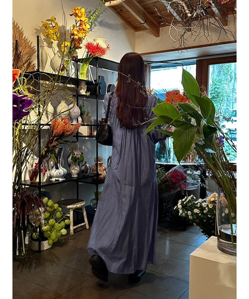 CIEL'AIR（シエルエアー）の「STRIPED SHIRT OP(ｽﾄﾗｲﾌﾟｼｬﾂﾜﾝﾋﾟｰｽ)（シャツワンピース・レディース・ブラック/ブルー・MEDIUM）」の21枚目の写真