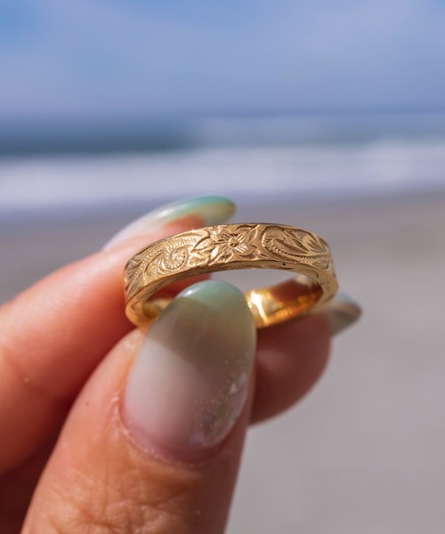 IRIEBEACH(アイリービーチ)の「Flat ring 4mm/【ハワイアンジュエリー】【サージカルステンレス】【金属アレルギー対応】【IRIEBEACH / アイリービーチ】つけっぱなしOK(リング・レディース・シルバー/ピンク/ゴールド・21号/19号/17号/15号/13号/11号/9号/7号)」の5枚目の写真