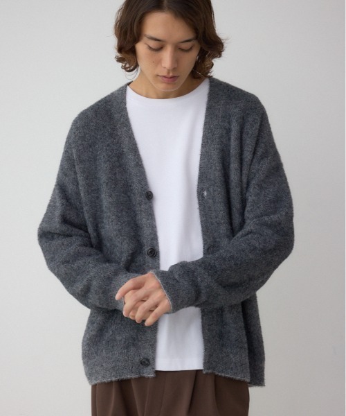 AZUL by moussy（アズールバイマウジー）の「シャギーカーディガン（カーディガン/ボレロ・メンズ・ブラック系その他/ピンク系その他/ブルー系その他・FREE）」の2枚目の写真