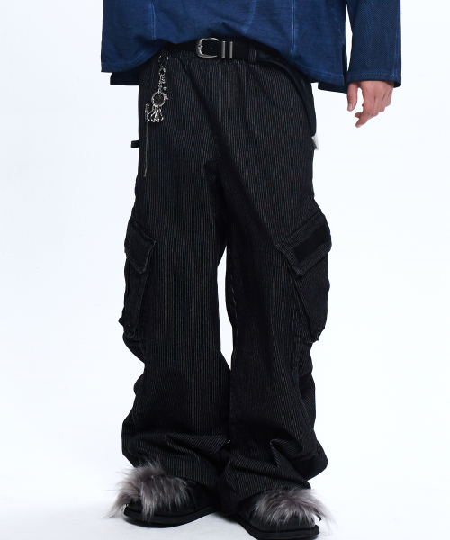 RSSC(アールエスエスシー)の「WRINKLE MIXED STRIPE CARPENTER DENIM PANTS - BLACK(デニムパンツ・メンズ・その他・1/2)」の1枚目の写真