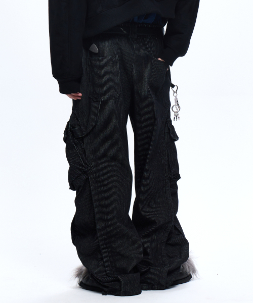 RSSC(アールエスエスシー)の「WRINKLE MIXED STRIPE CARPENTER DENIM PANTS - BLACK(デニムパンツ・メンズ・その他・1/2)」の4枚目の写真